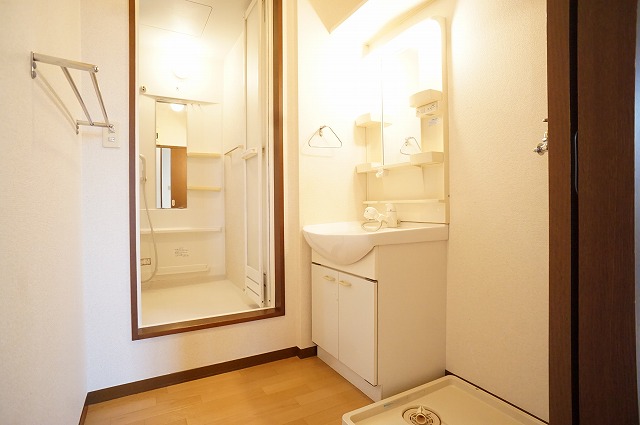 ヴィラ西ノ台 201号-9