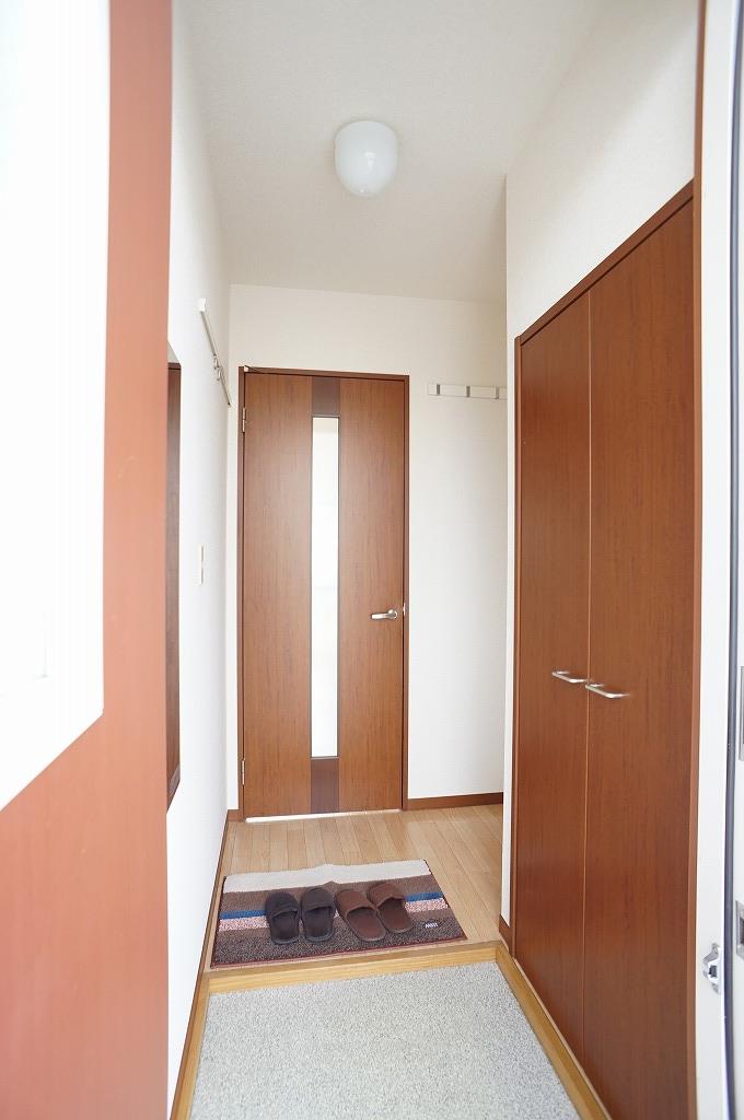 ファミール金子 201号-11