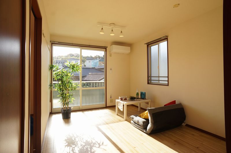 ファミール金子 202号-2