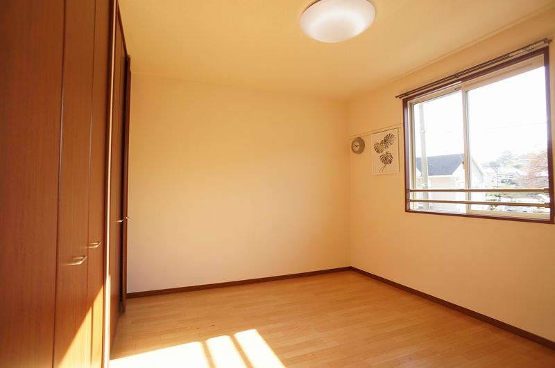 ファミール金子 202号-4