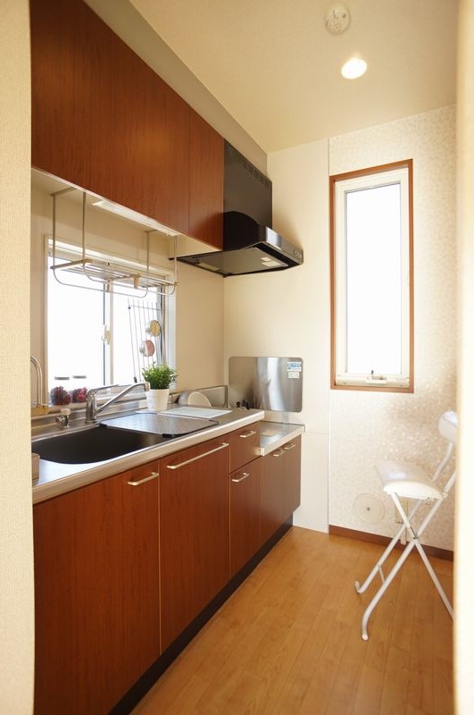 ファミール金子 202号-6