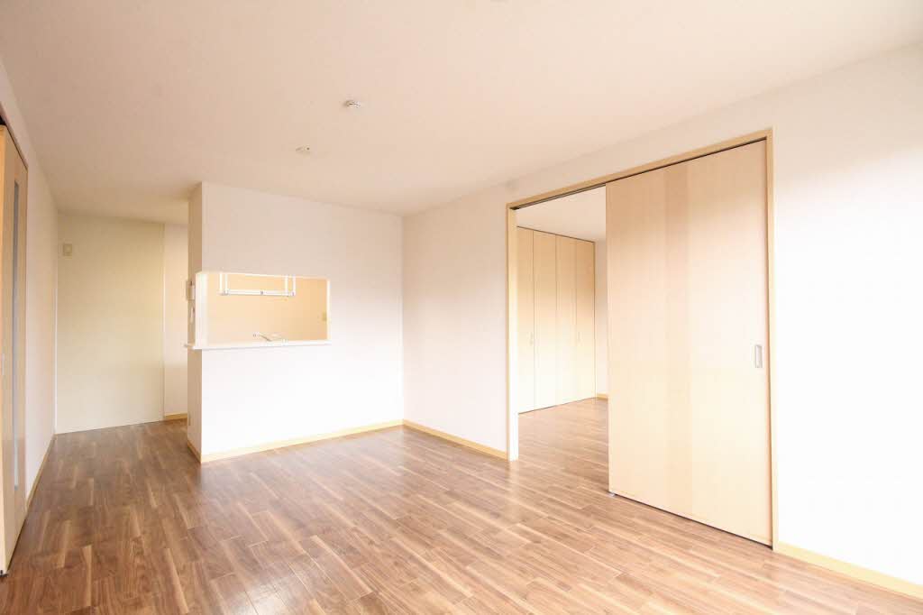 カーサ・ソレアード 201号-2