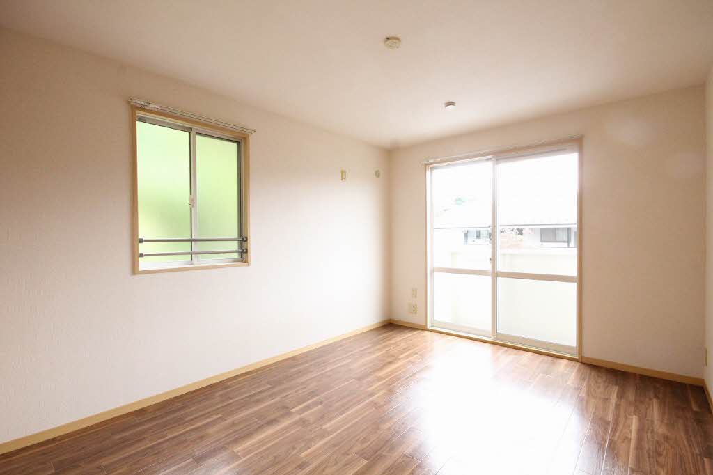 カーサ・ソレアード 201号-7