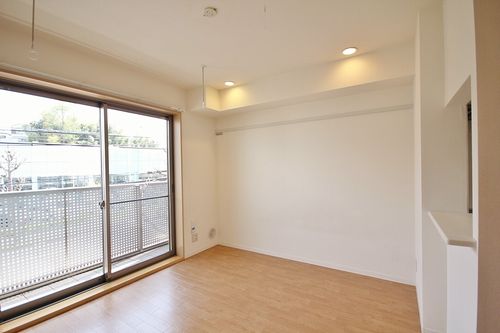 サザンポートパレス 202号-5