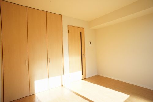 プリムヴェール 202号-3