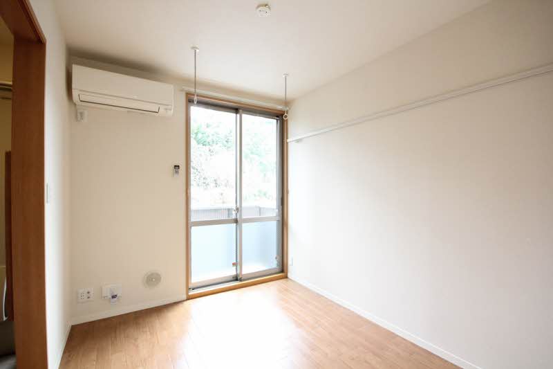 ヴェスト富岡 103号-4