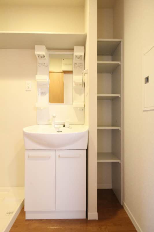 ヴェスト富岡 103号-11