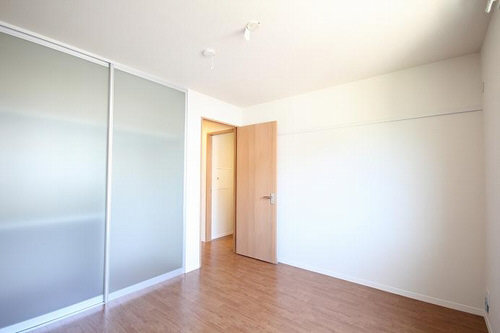 ヴェスト富岡 202号-3