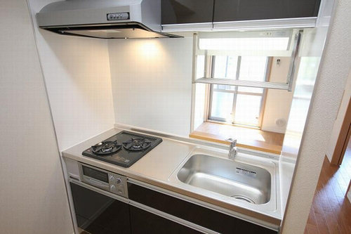 ヴェスト富岡 202号-8