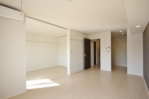 ARETO日野 203号-2