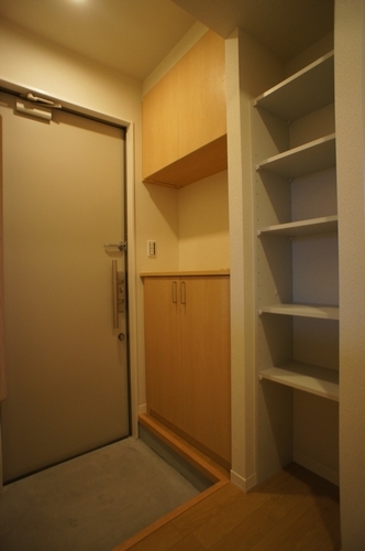 マーレ金沢文庫 101号-11