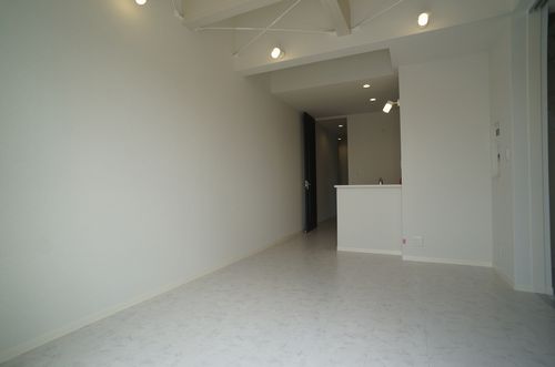 セントラルヒル港南 B 201号-2