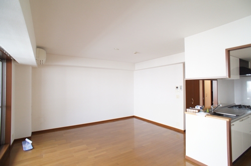 マストライフ馬車道 703号-3