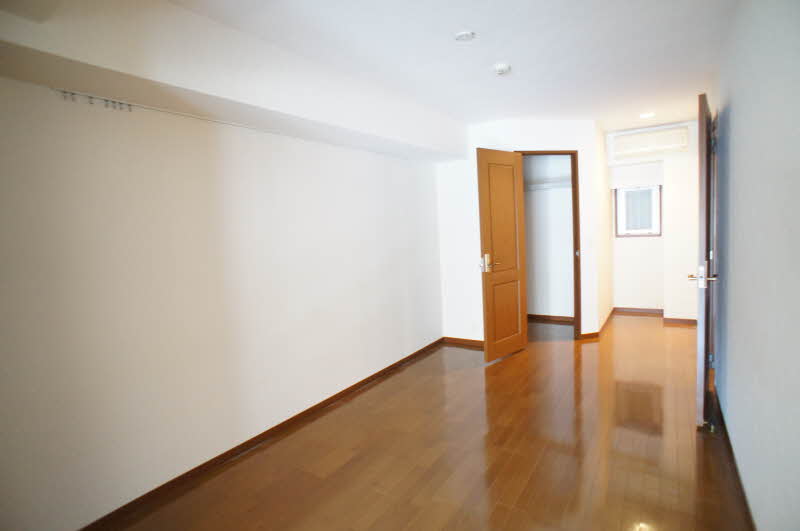 マストライフ馬車道 808号-4