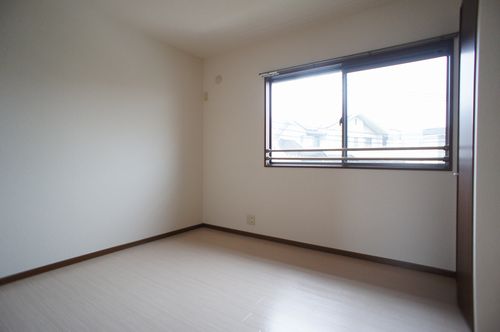 バリュージュ城山一番館 202号-8