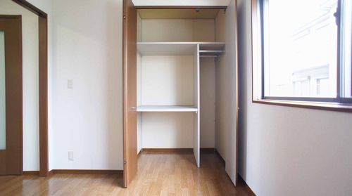 バリュージュ城山三番館 201号-7