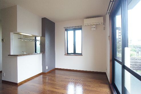 フォレスト　ビレッジ　イースト 101号-2