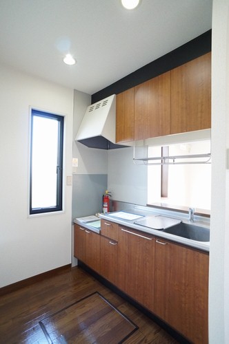 フォレスト　ビレッジ　イースト 101号-3