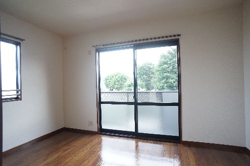 フォレスト　ビレッジ　イースト 101号-4