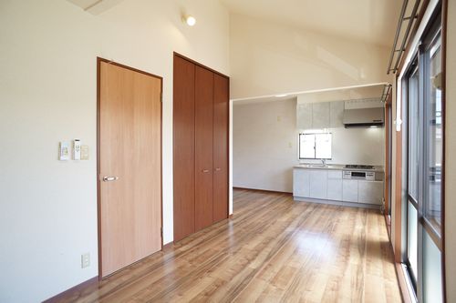 パストラル弐番館 201号-2