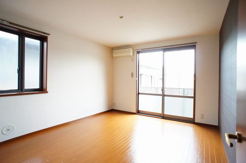 ヒルズ・アイ 202号-4