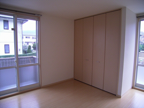 グランドソレーユ　Ａ 101号-2