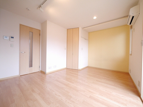 メゾン・ド　蛍 203号-3