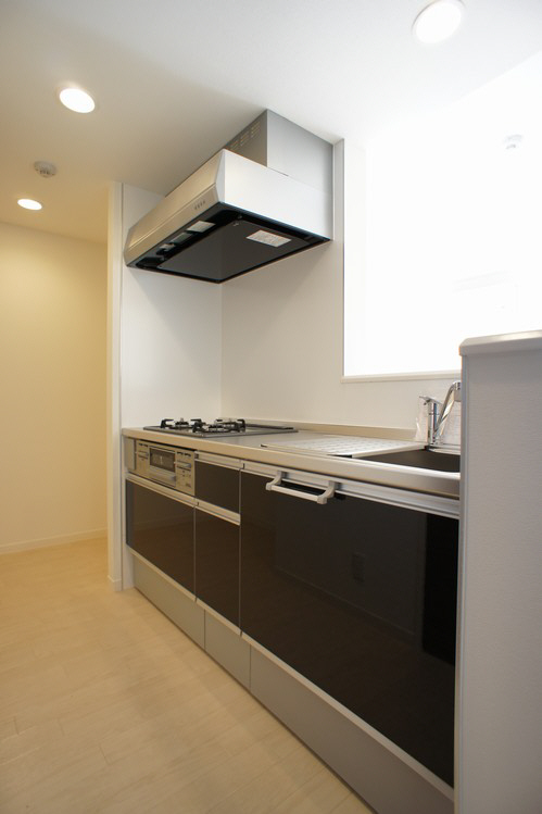 ジュメイラ 302号-3