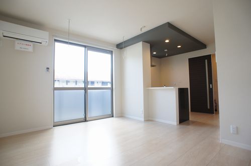 サクラヒルズ Ⅰ 201号-2