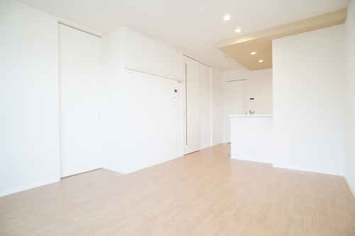 ブライトメゾンⅡ 203号-2