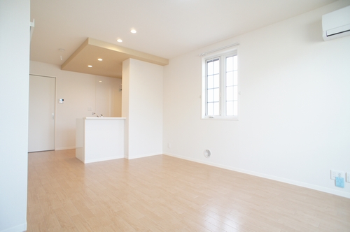 ブライトメゾンⅡ 203号-3