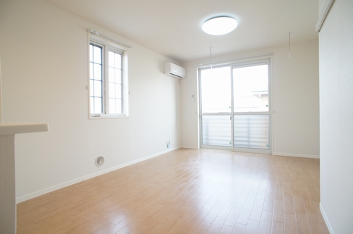 ブライトメゾンⅡ 203号-4