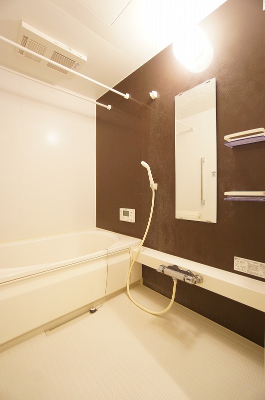 ノイエス・レ－ベン 301号-8