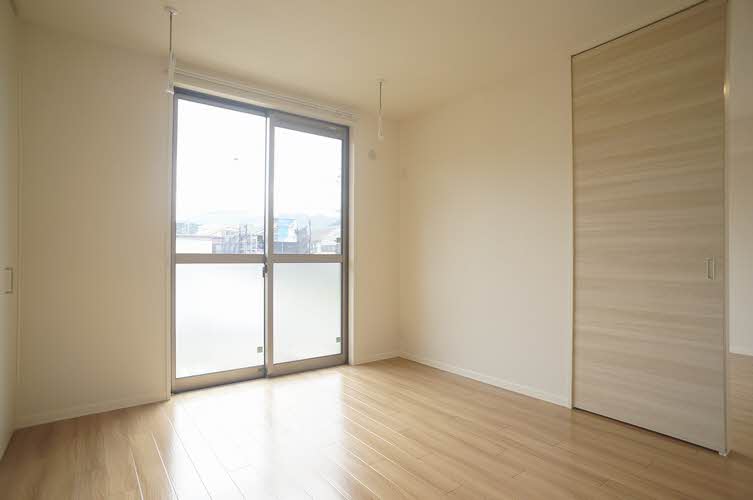 ブリスガ－デン 102号-5