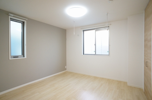 プラファミ－ル 101号-4