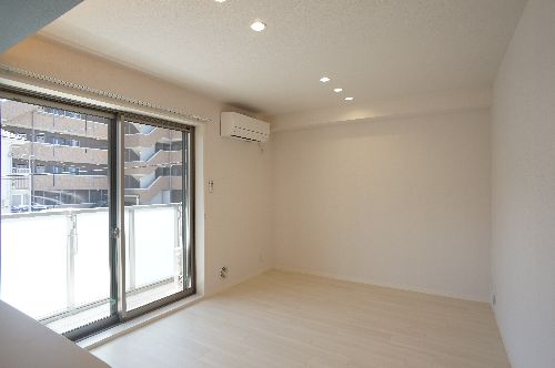 エクラ-ジュⅡ 302号-3