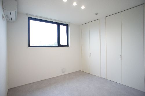 Ｓｈａｍａｉｓｏｎ　Ｅｂｉｎａ　Ⅱ 303号-5