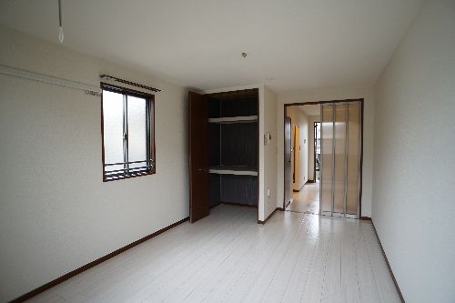 メゾン・シャルマン 206号-2