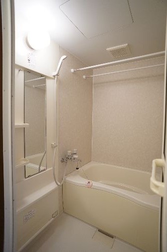 メゾン・シャルマン 206号-8