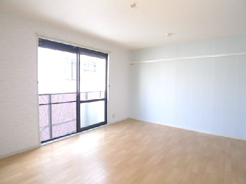 カーサ鵠沼桜が岡 201号-3