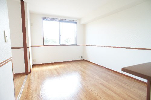 サンパルク宮久保 Ⅱ 101号-3