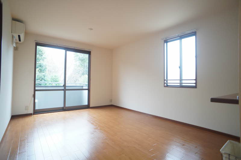 グランシード城山 201号-3