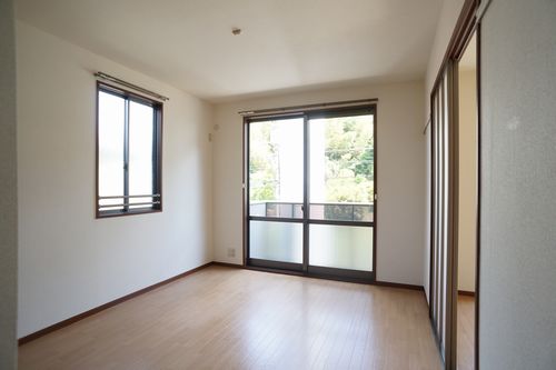 ラルジュ鎌倉 201号-5