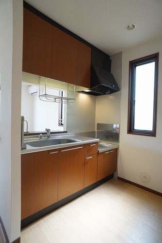 ラルジュ鎌倉 201号-8