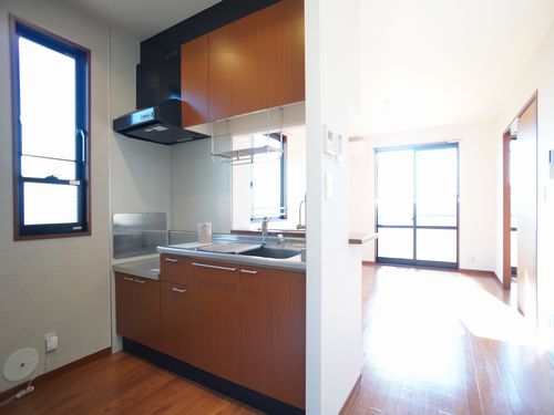 ハピネス　セド 201号-2