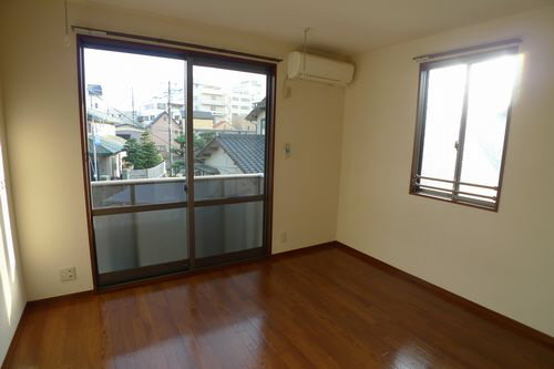 ソレアード湘南 202号-3