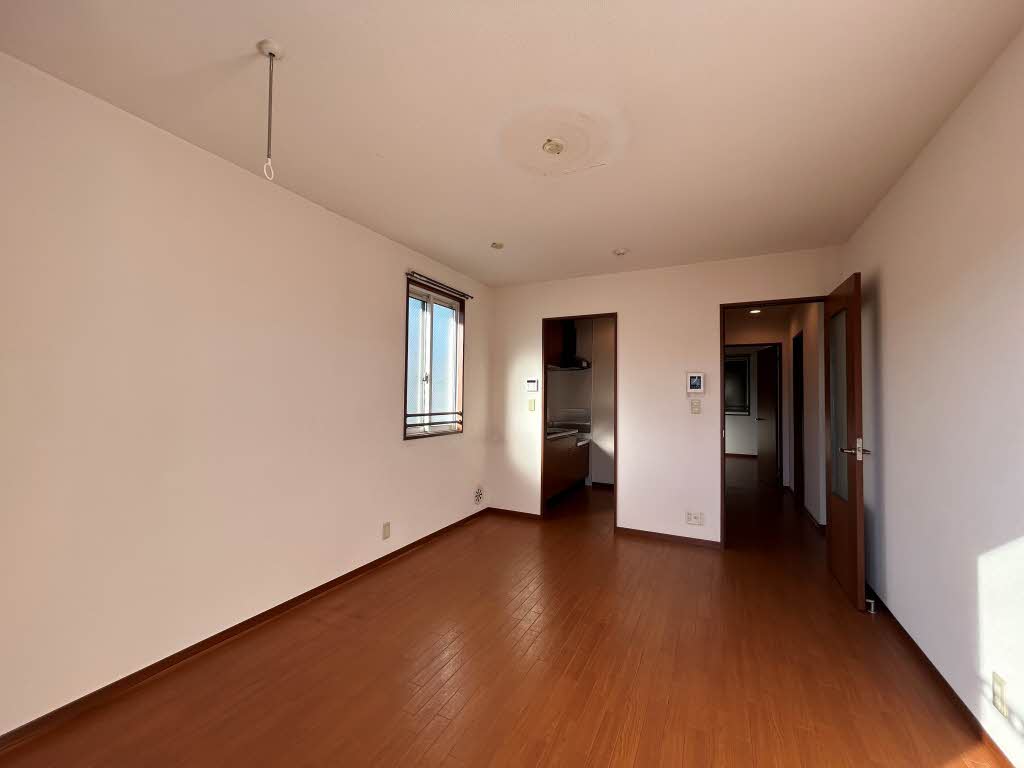 グランド・ソレイユ湘南 201号-4