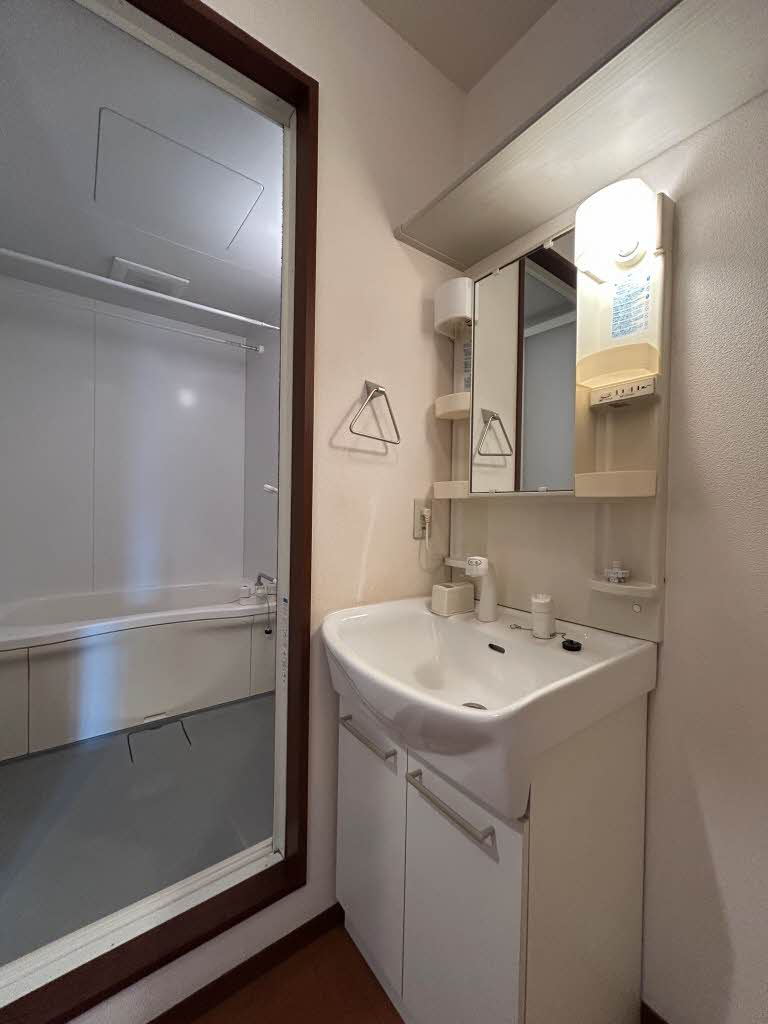 グランド・ソレイユ湘南 201号-12