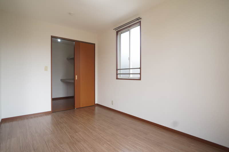 シャトルヤナガワ C 202号-5