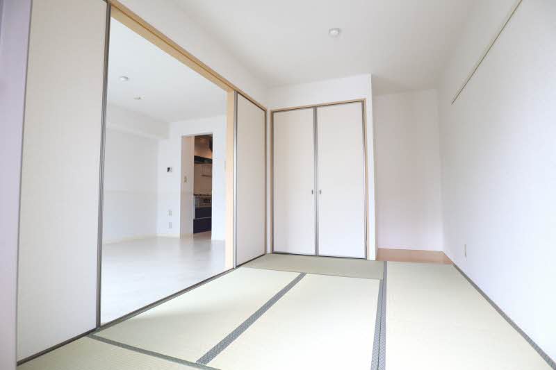 エテルノ弥勒寺 105号-4